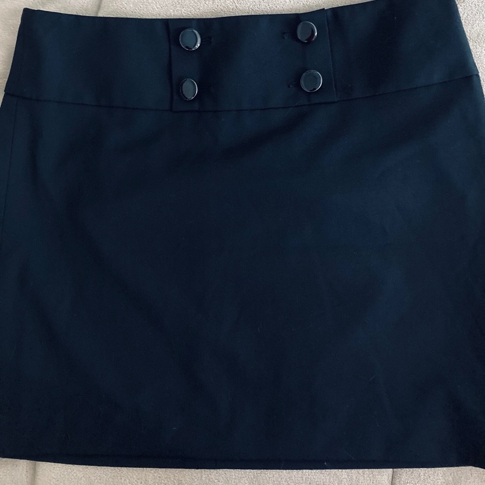 Short black skirt